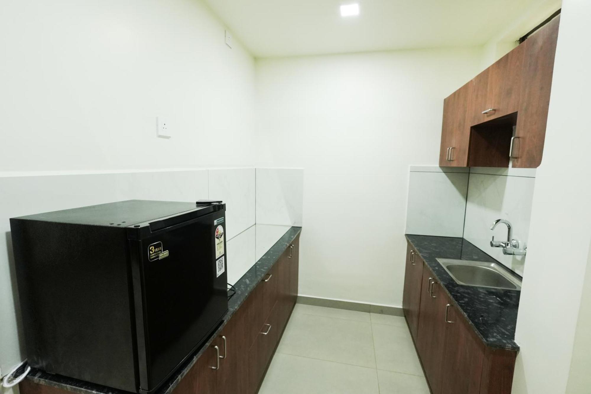 Royalton Residency Hotell Mundakāyam Exteriör bild